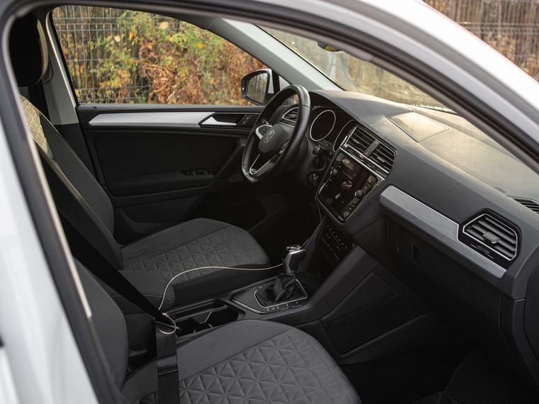 Volkswagen Tiguan 2021 года, 149 000 км - вид 13