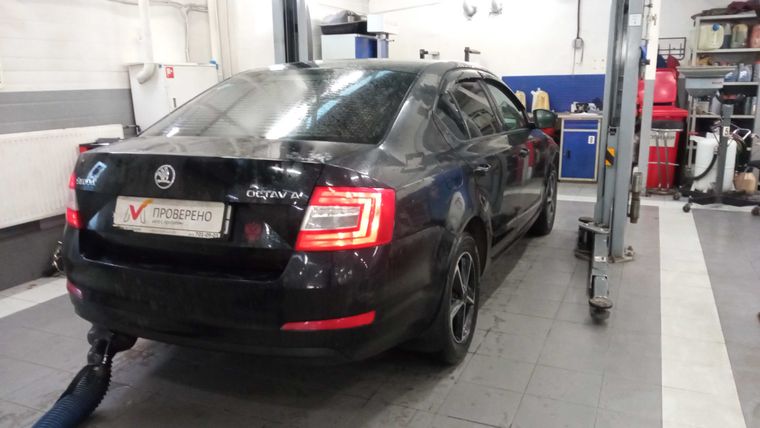 Skoda Octavia 2014 года, 231 413 км - вид 3