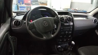 Renault Duster 2015 года, 198 489 км - вид 5