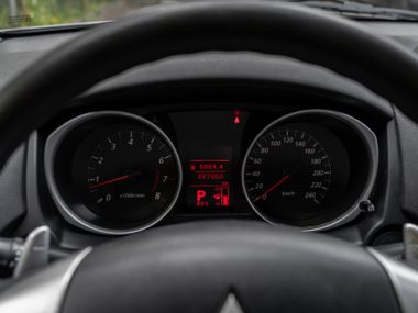 Mitsubishi ASX 2012 года, 227 048 км - вид 5