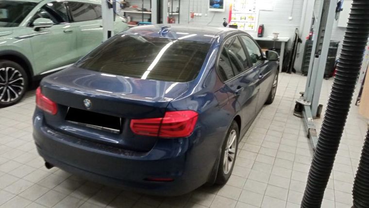 BMW 3 серия 2016 года, 205 319 км - вид 3