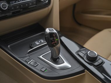 BMW 3 серия 2016 года, 205 319 км - вид 10