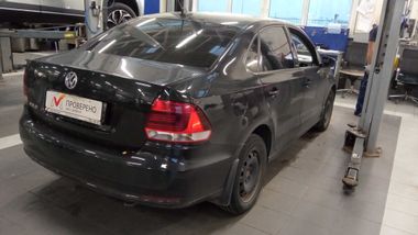 Volkswagen Polo 2017 года, 100 000 км - вид 3