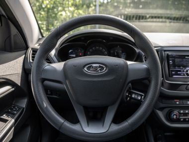 ВАЗ (LADA) Vesta 2017 года, 95 239 км - вид 6