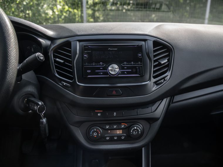 ВАЗ (LADA) Vesta 2017 года, 95 239 км - вид 7