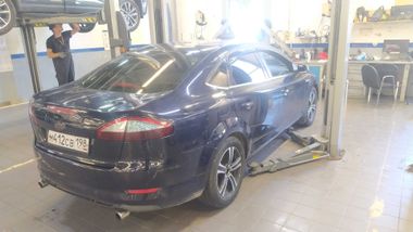 Ford Mondeo 2008 года, 284 340 км - вид 3