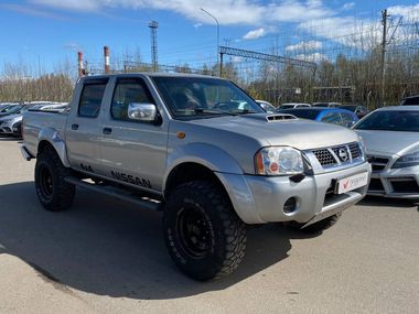 Nissan NP300 2011 года, 218 477 км - вид 3