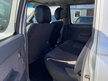 Nissan NP300 2011 года, 218 477 км - вид 15