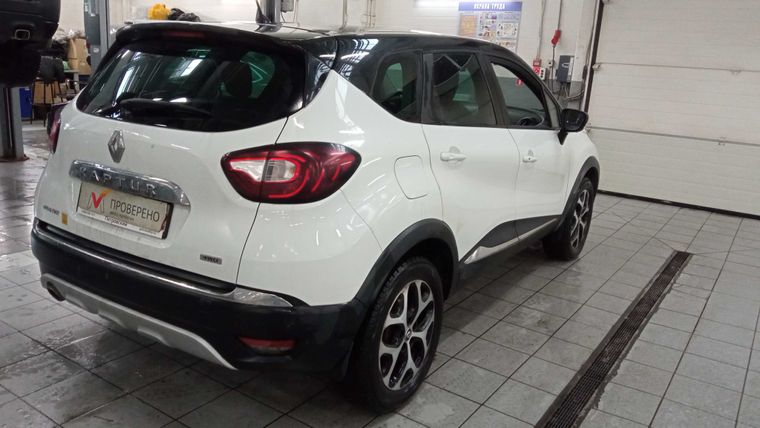 Renault Kaptur 2017 года, 164 294 км - вид 3