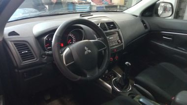 Mitsubishi ASX 2013 года, 84 202 км - вид 5