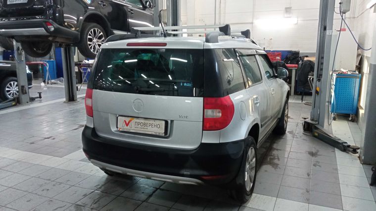 Skoda Yeti 2013 года, 181 392 км - вид 3