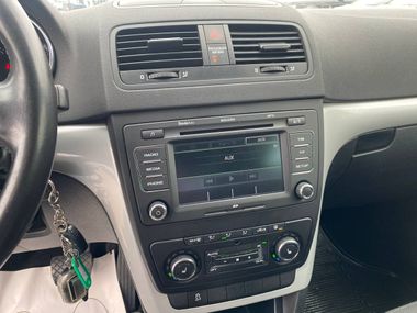 Skoda Yeti 2013 года, 181 392 км - вид 10