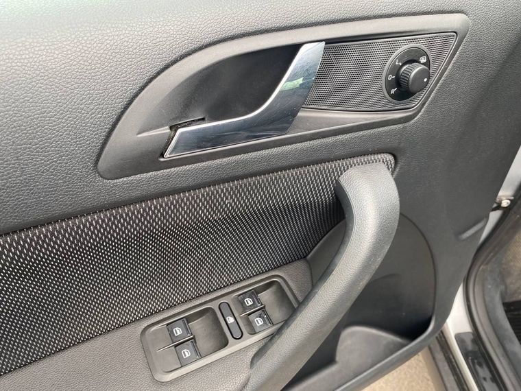 Skoda Yeti 2013 года, 181 392 км - вид 12
