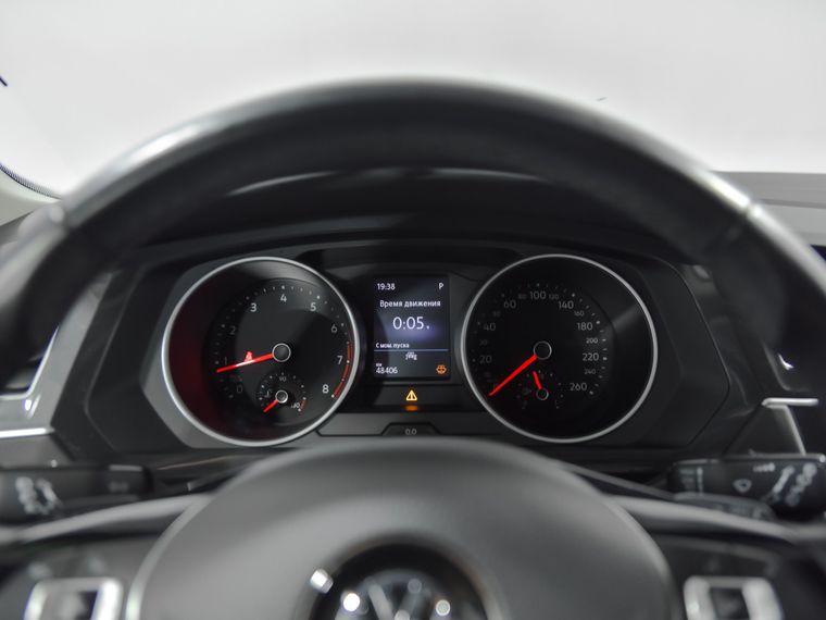 Volkswagen Tiguan 2020 года, 48 406 км - вид 7