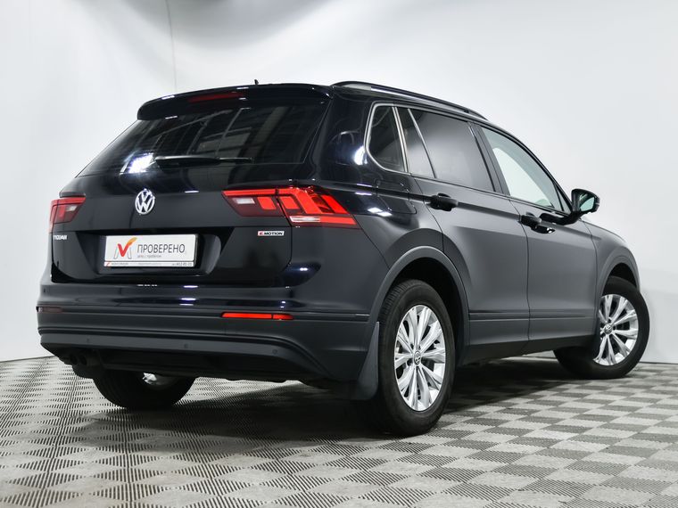 Volkswagen Tiguan 2020 года, 48 406 км - вид 4
