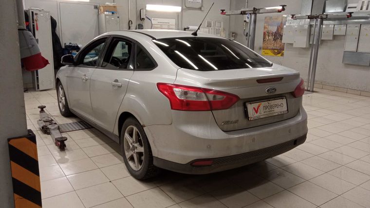 Ford Focus 2012 года, 167 086 км - вид 4