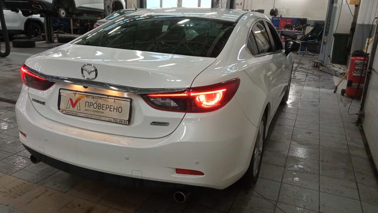 Mazda 6 2017 года, 203 000 км - вид 3