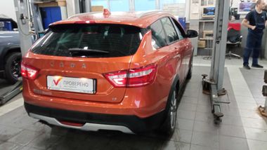 ВАЗ (LADA) Vesta Cross 2018 года, 38 159 км - вид 3