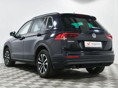 Volkswagen Tiguan 2020 года, 59 263 км - вид 6