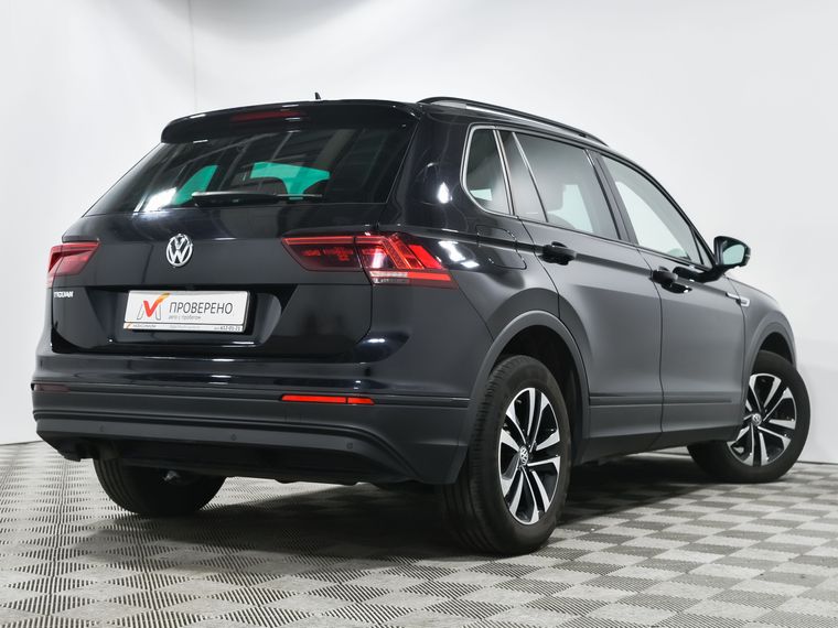 Volkswagen Tiguan 2020 года, 59 263 км - вид 4