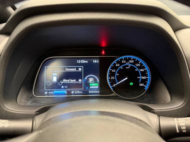 Nissan Leaf 2019 года, 55 433 км - вид 8