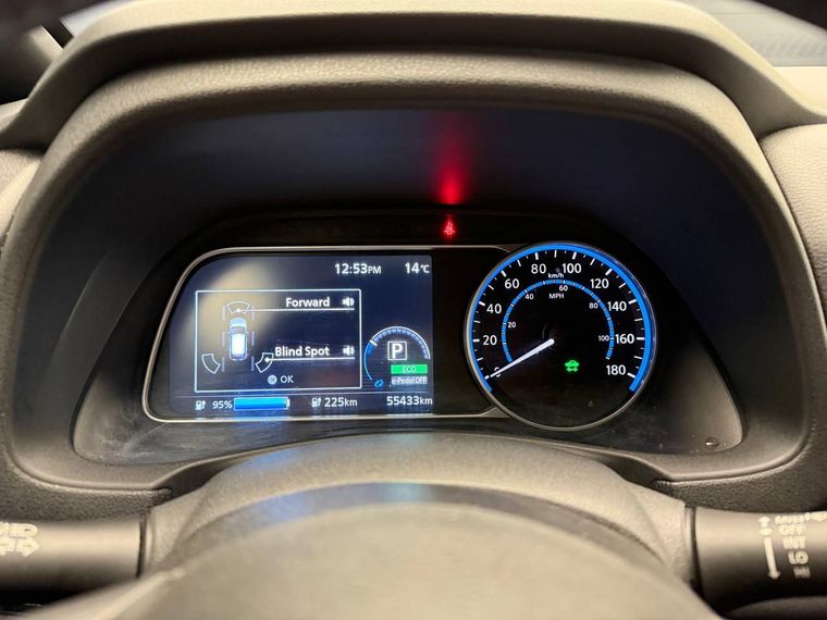 Nissan Leaf 2019 года, 55 433 км - вид 8