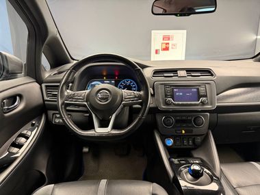 Nissan Leaf 2019 года, 55 433 км - вид 6