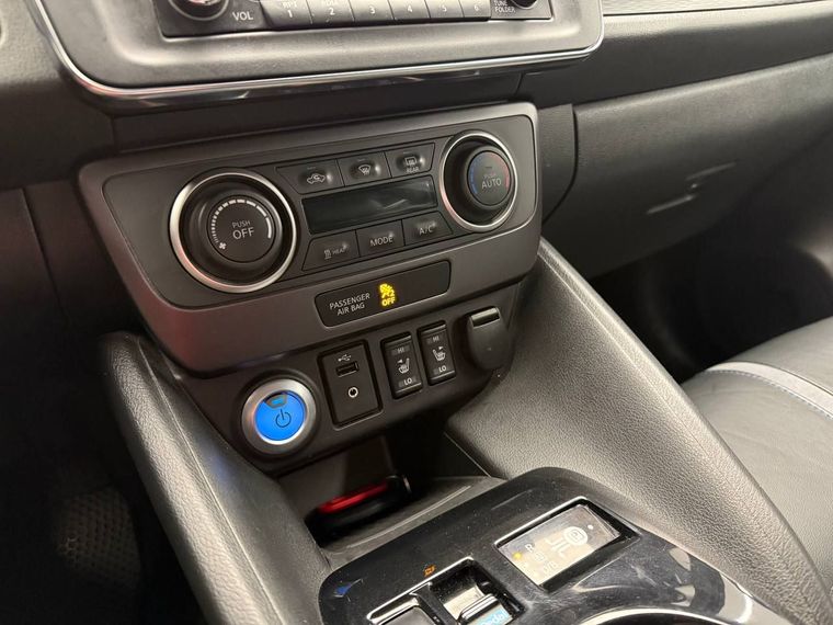 Nissan Leaf 2019 года, 55 433 км - вид 12