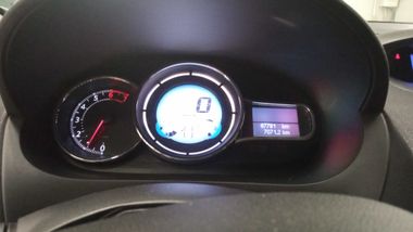 Renault Fluence 2013 года, 87 164 км - вид 13