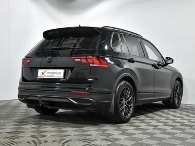 Volkswagen Tiguan 2021 года, 91 649 км - вид 5