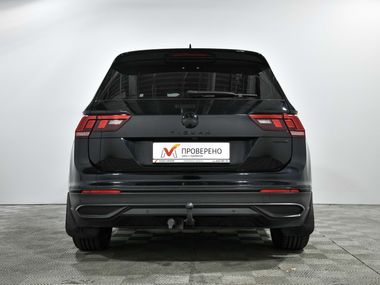 Volkswagen Tiguan 2021 года, 91 649 км - вид 6