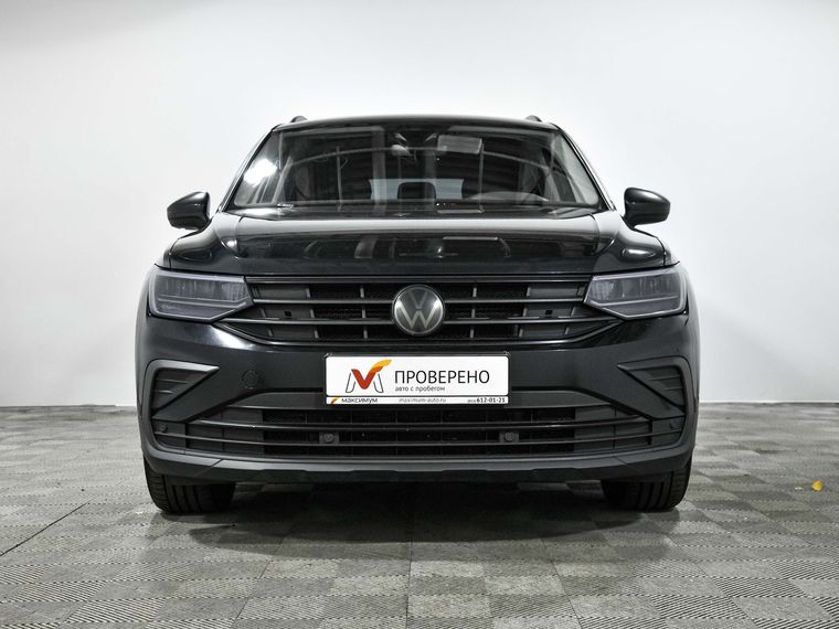 Volkswagen Tiguan 2021 года, 91 649 км - вид 3