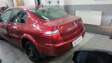 Renault Megane 2007 года, 238 630 км - вид 4