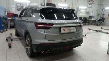 Geely Coolray 2023 года, 26 676 км - вид 4