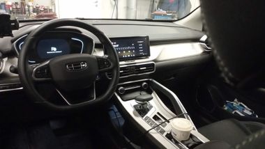 Geely Coolray 2023 года, 26 676 км - вид 5