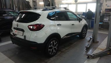 Renault Kaptur 2019 года, 140 679 км - вид 3