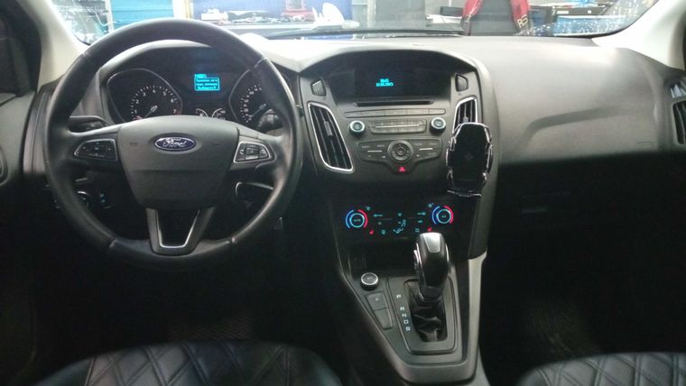 Ford Focus 2018 года, 101 800 км - вид 5