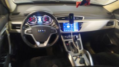 Geely Atlas 2018 года, 103 149 км - вид 5