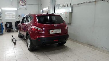 Nissan Qashqai 2013 года, 147 186 км - вид 4