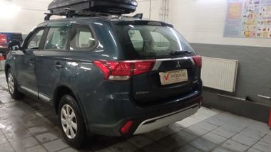 Mitsubishi Outlander 2020 года, 199 352 км - вид 4