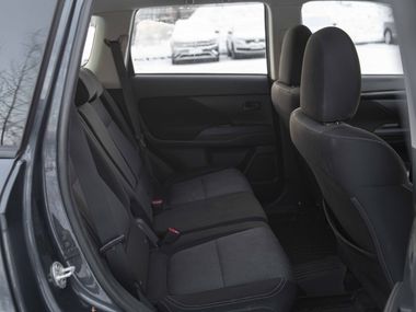 Mitsubishi Outlander 2020 года, 199 352 км - вид 13