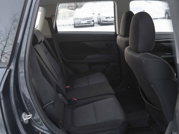 Mitsubishi Outlander 2020 года, 199 352 км - вид 13