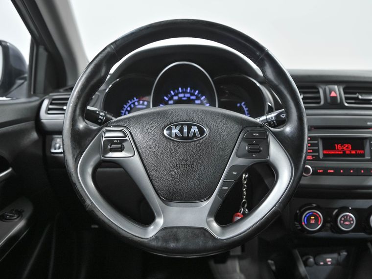 KIA Rio 2015 года, 121 901 км - вид 9