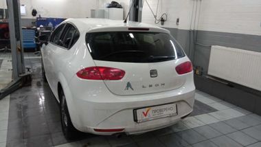 SEAT Leon 2012 года, 179 806 км - вид 4