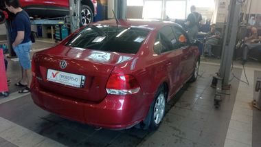 Volkswagen Polo 2010 года, 187 564 км - вид 3