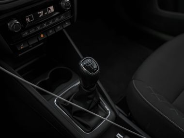 Skoda Rapid 2020 года, 47 000 км - вид 9