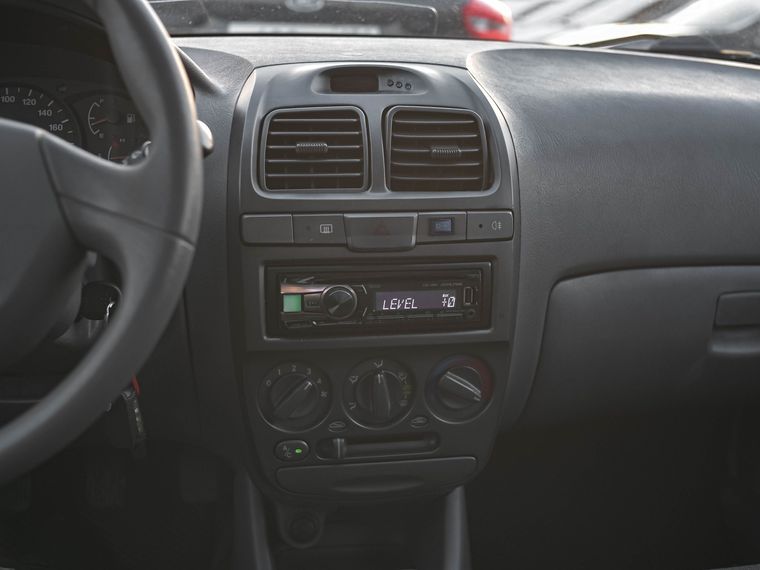 Hyundai Accent 2008 года, 247 890 км - вид 7