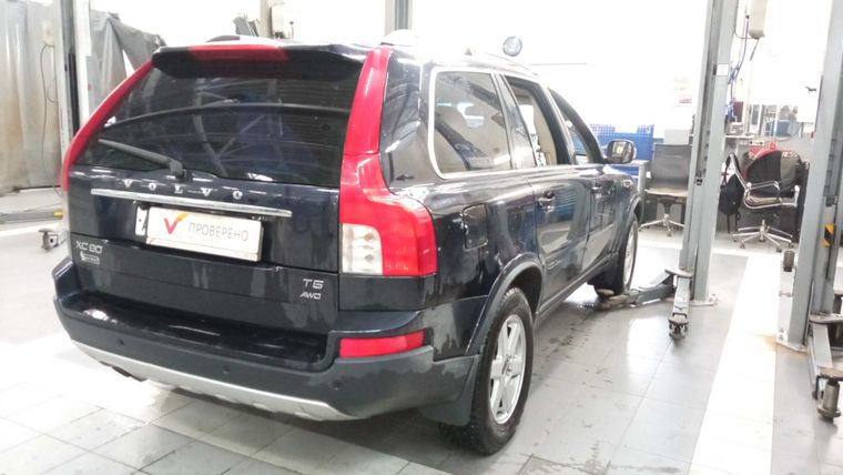 Volvo XC90 2010 года, 145 971 км - вид 3