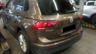 Volkswagen Tiguan 2017 года, 231 886 км - вид 4