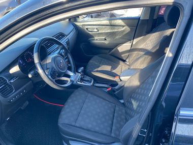 KIA Rio 2017 года, 97 196 км - вид 13